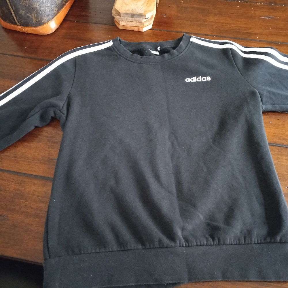 Addidas sweatshirt